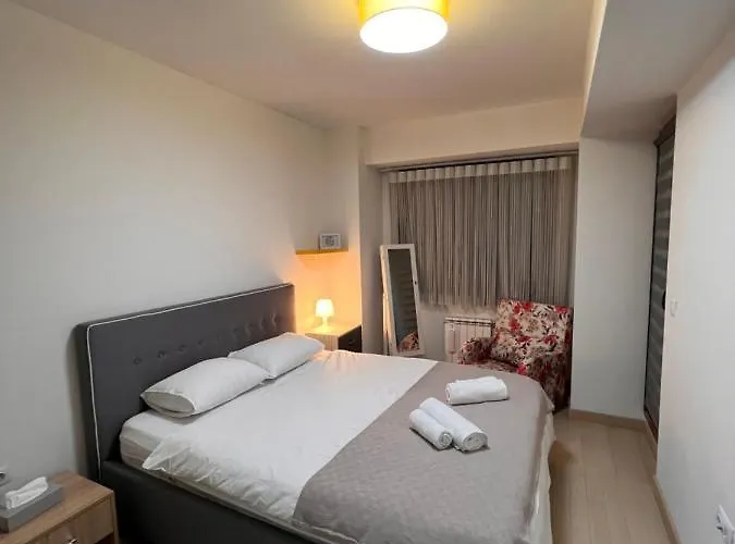 Modern Flatiron Apartment, Center Apartment